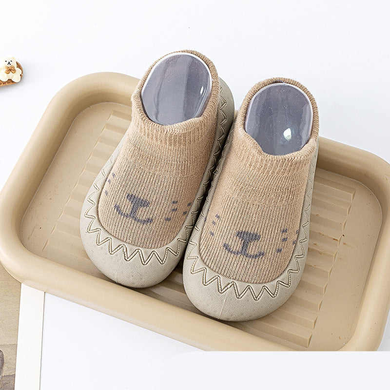 Baby Non-Slip Soft Sole First Walking Shoes – Cute Cotton Toddler Socks Shoes (0–24 Months)