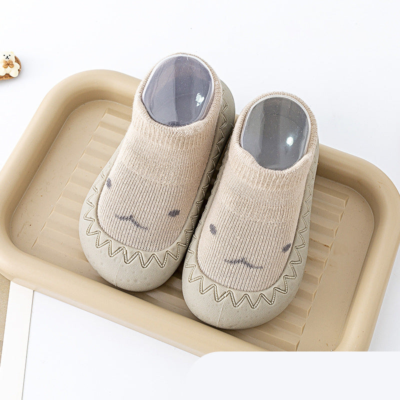 Baby Non-Slip Soft Sole First Walking Shoes – Cute Cotton Toddler Socks Shoes (0–24 Months)